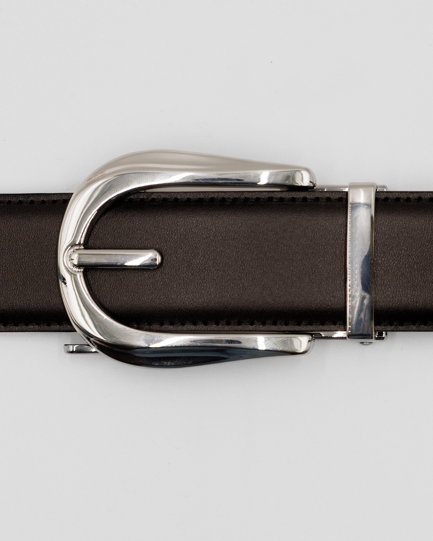 Casual Feminine | Spænde